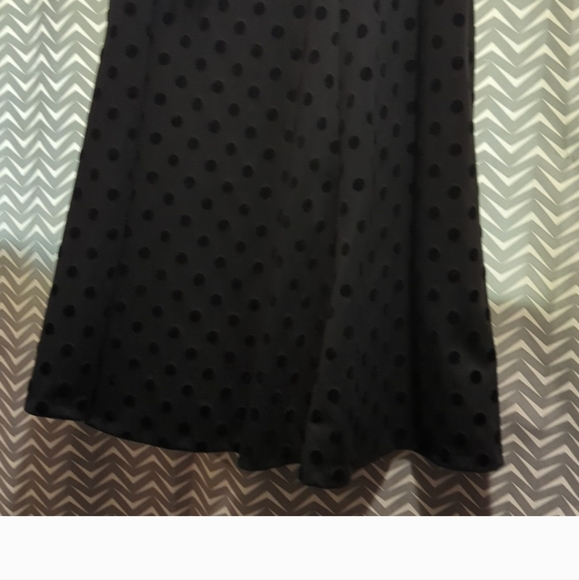 New with tags women's ELLE Black Polka-Dot dress in size large. - Picture 6 of 6